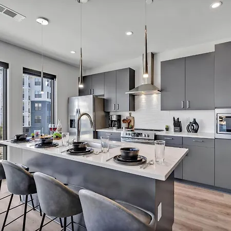Tria - 3 Condos - Odyssey